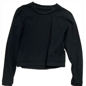 Lululemon black cropped crew neck